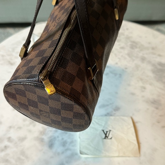 Vintage Pre-loved Louis Vuitton Papillon Damien 26